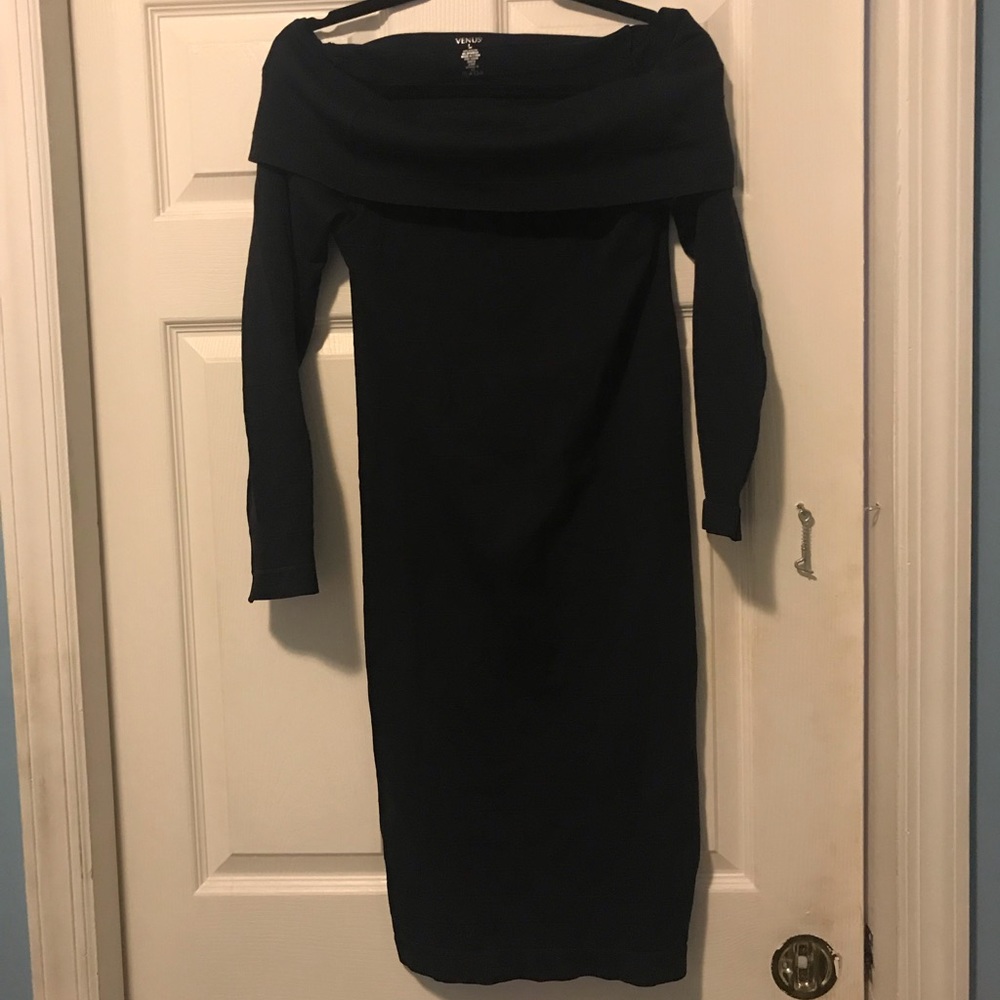Women’s Venus black dress